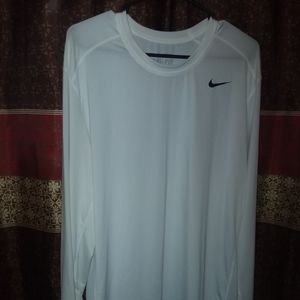 Nike dri- fit XL